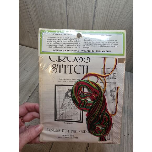 Vintage 1980s Counted Cross Stitch Kit Christmas Comes But Once A Year - Picture 4 of 6